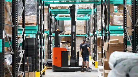 倉庫自動化設備のイメージ写真