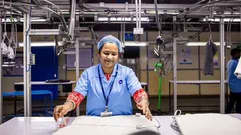 生産ラインの様子のイメージ写真