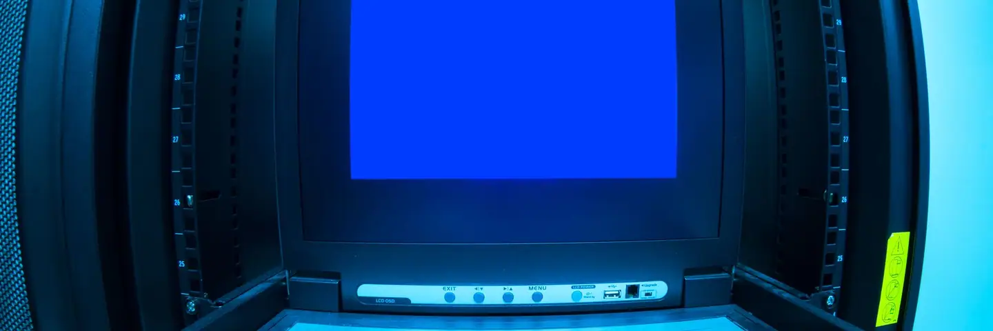 データセンターのサーバー設備のイメージ写真