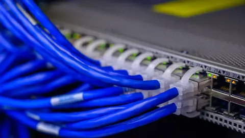 データセンターのサーバー設備のイメージ写真