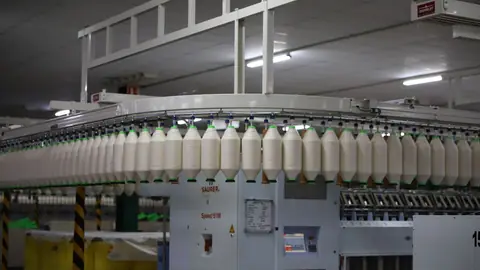 生産ラインの様子のイメージ写真